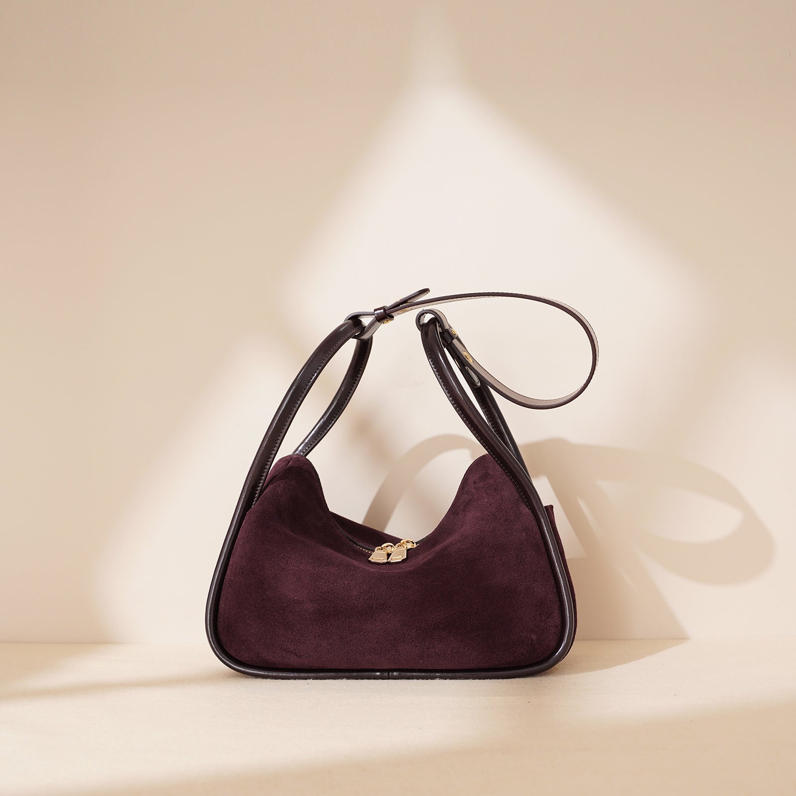 IVORIA Veloura Matte Underarm Bag