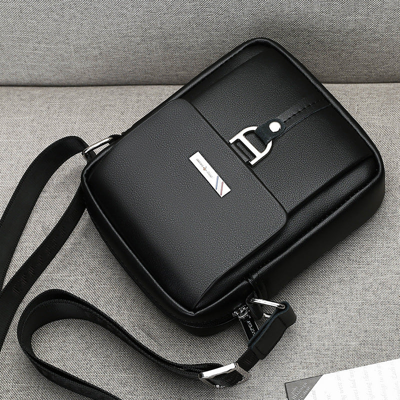 IVORIA Atlas Urban Leather Crossbody Bag