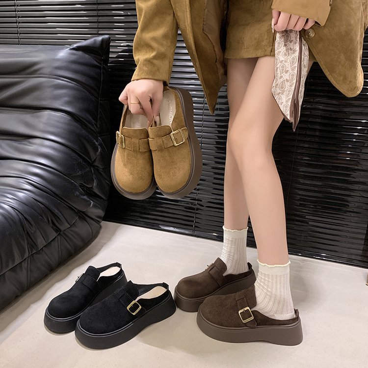 IVORIA UrbanNest Comfort Platform Clogs