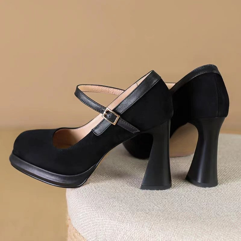 Ivoria Classic Muse Chunky Heels