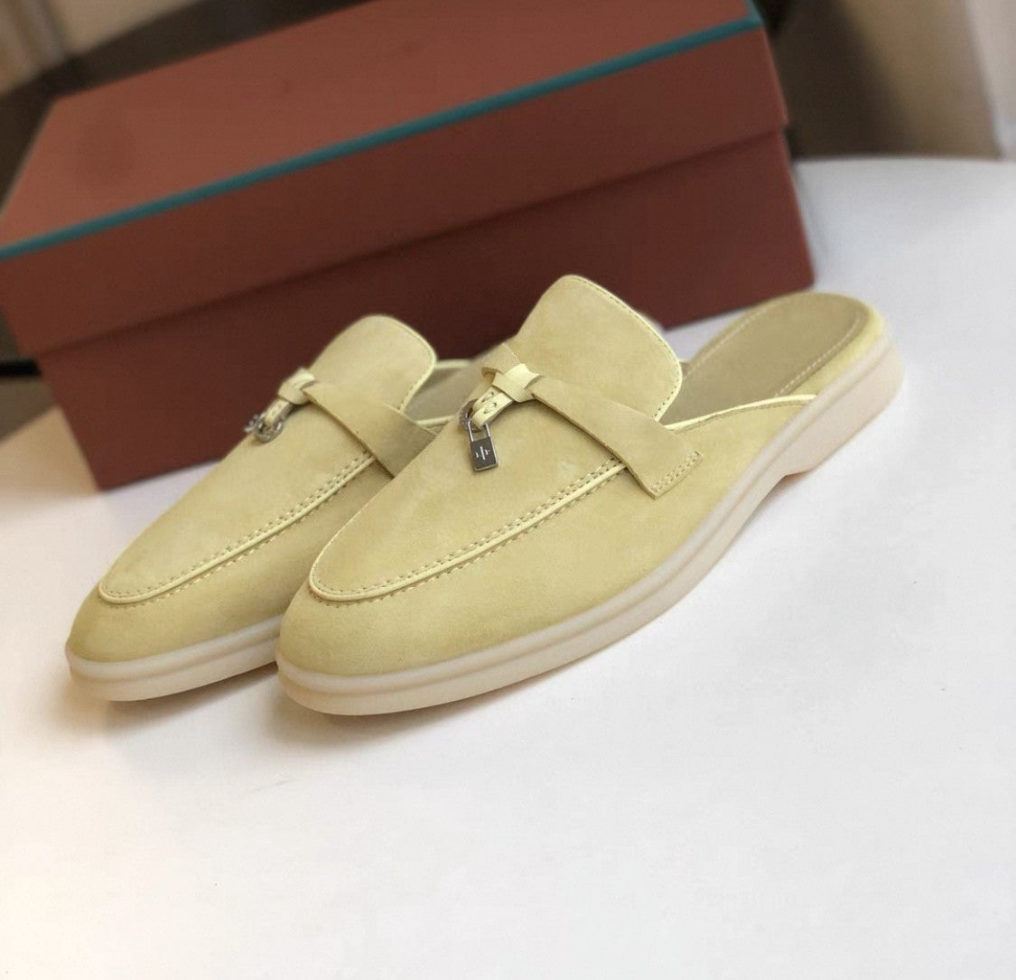 IVORIA Roselle Tassel Mules